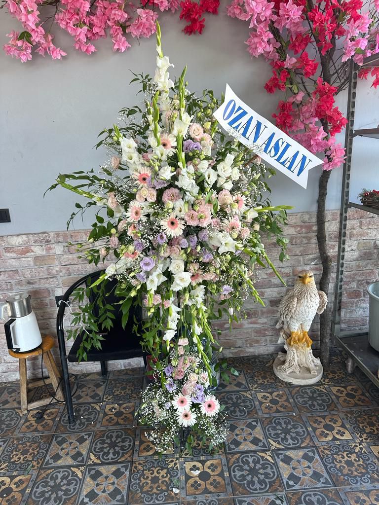 Karışık Mevsim Çiçekleri Ferforje Arajman
