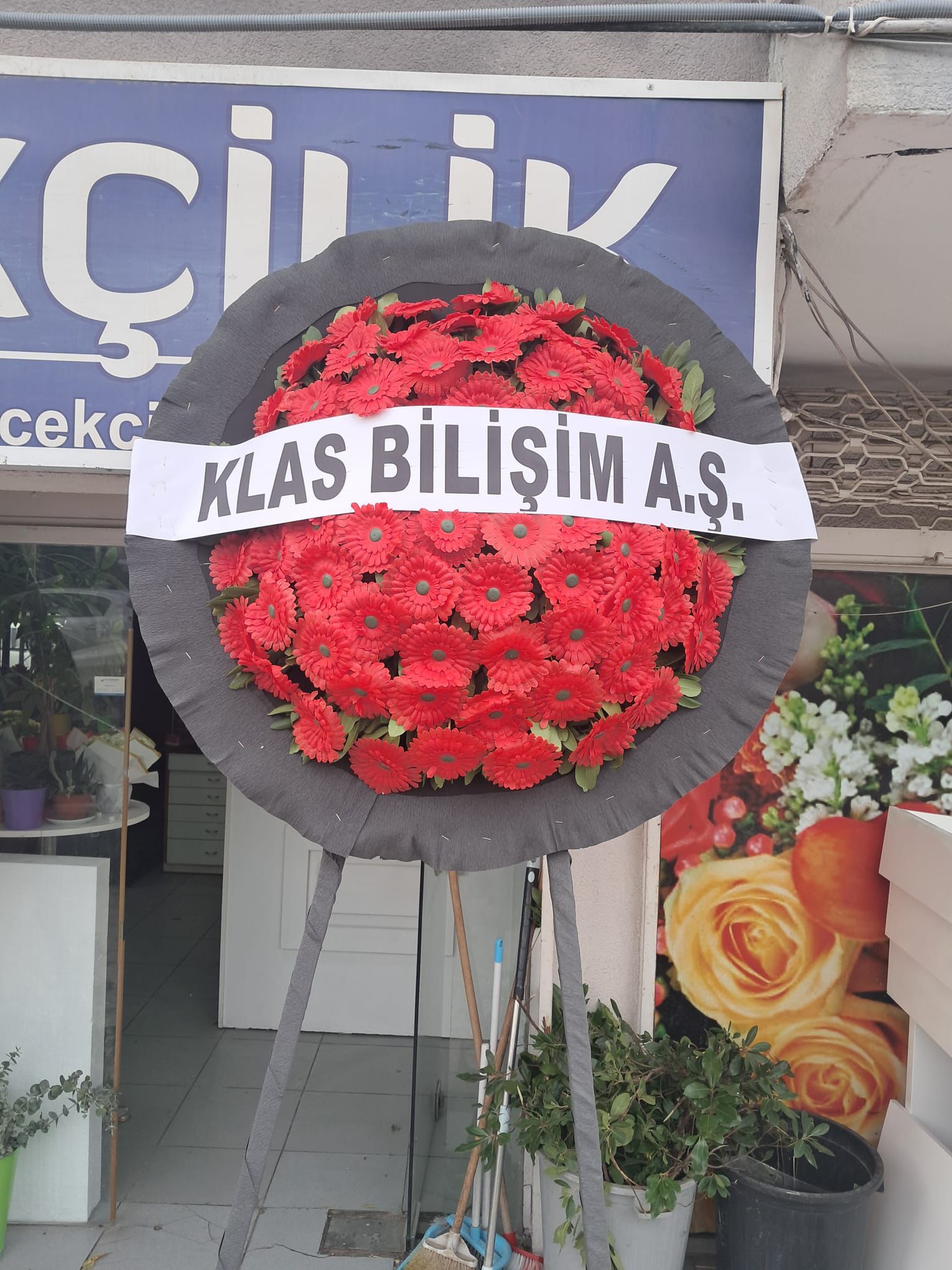 Yuvarlak Kalıcı Model Cenaze Çelenk